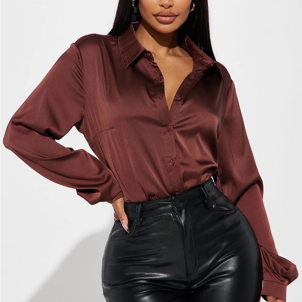 Smooth Talkin' Button Down Top - Brown (S)